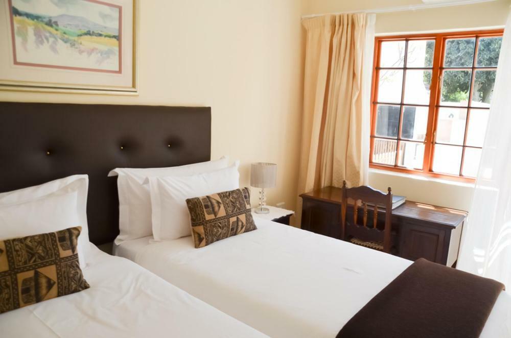 Dolliwarie Guesthouse Parow Bagian luar foto