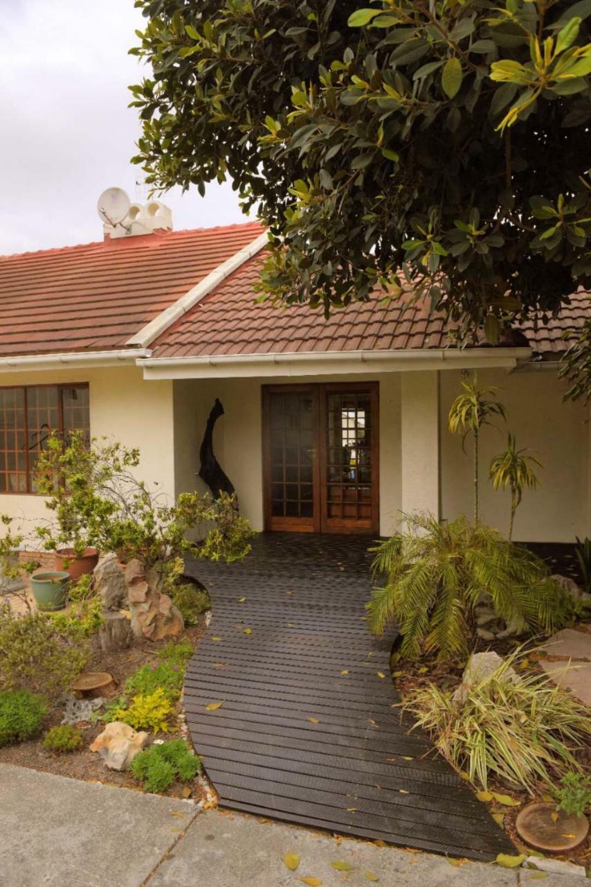 Dolliwarie Guesthouse Parow Bagian luar foto
