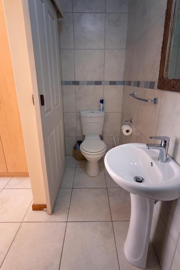 Dolliwarie Guesthouse Parow Bagian luar foto